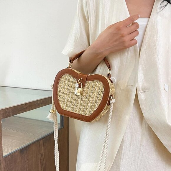 Versatile Straw Beach Handbag with Adjustable Strap & Stylish Lock Charm - Picture 2 of 6